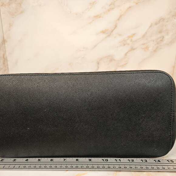 Michael Kors Jet Set Travel Tote - Picture 6 of 11